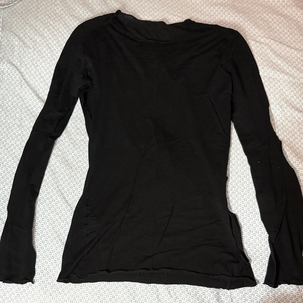 NWOT- Gucci Black Long Sleeve Sheer Women's Top with key hole side opening - Picture 2 of 7